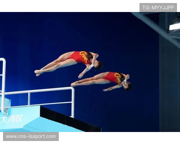 四川队陕西队分获跳水女子团体银牌铜牌