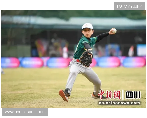 内蒙古推进“健康内蒙古”建设 棒垒球城市联赛成品牌赛事 内蒙古推进“健康内蒙古”建设 棒垒球城市联赛成品牌赛事